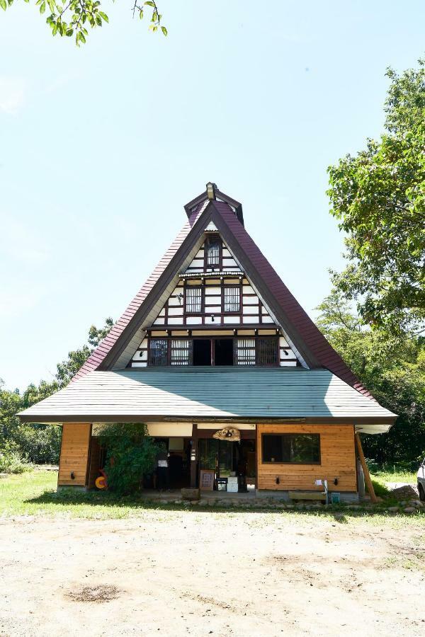 Guesthouse Kazura Nanto Exterior photo