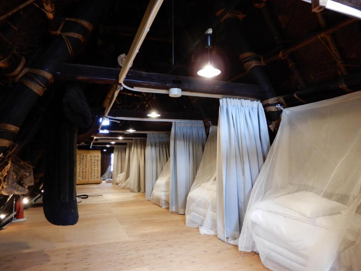 Guesthouse Kazura Nanto Exterior photo