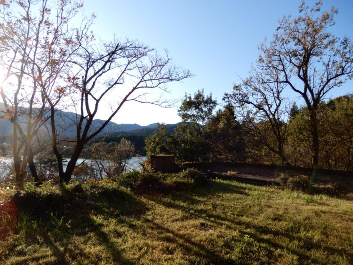 Guesthouse Kazura Nanto Exterior photo